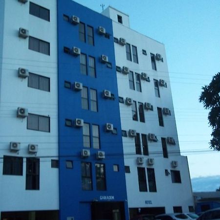 Hotel J Ferarrini Chapecó Exterior foto