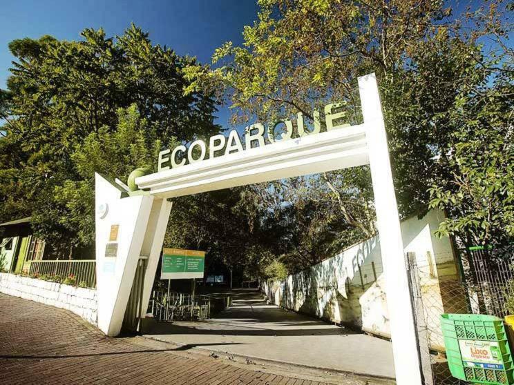 Hotel J Ferarrini Chapecó Exterior foto